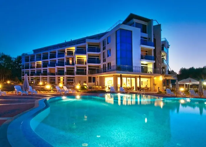 Апартамент Zornitsa I Panoramic Sea View Созопол