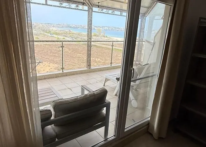 Zornitsa I Panoramic Sea View *